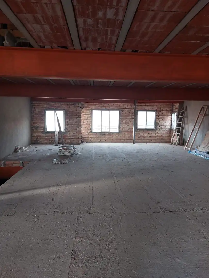 Edificio en venta en Almodóvar del Pinar