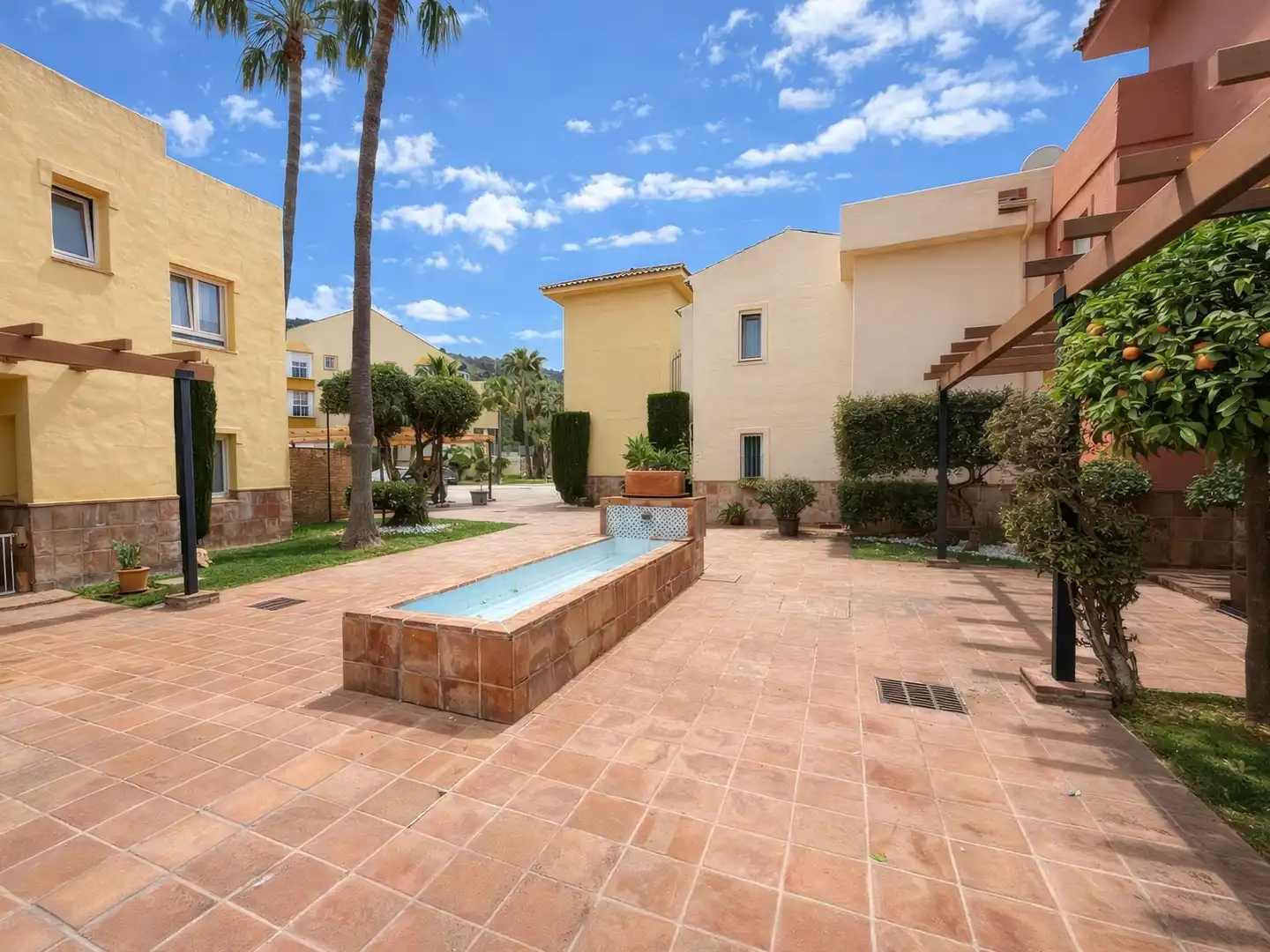 Garden of Detached homes for sale in Alhaurín El Grande  with Air Conditioner, Swimming Pool and Community pool