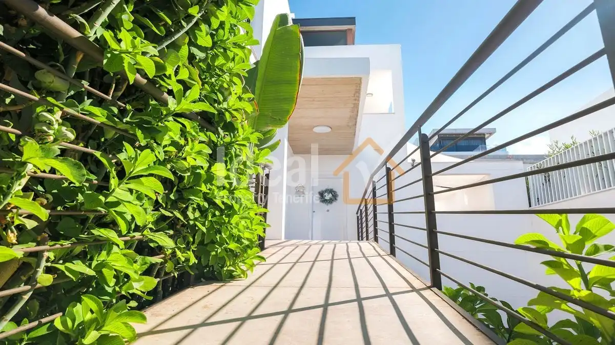 Detached house with pool for sale in Costa Adeje, imagen 42