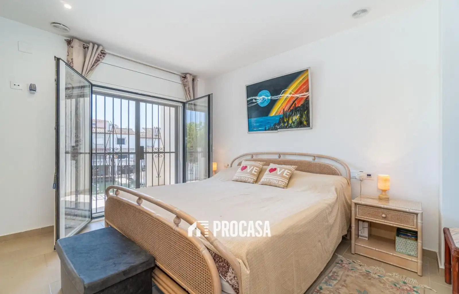 Dormitori de Casa o xalet en venda en Empuriabrava amb Aire condicionat, Piscina i Moblat
