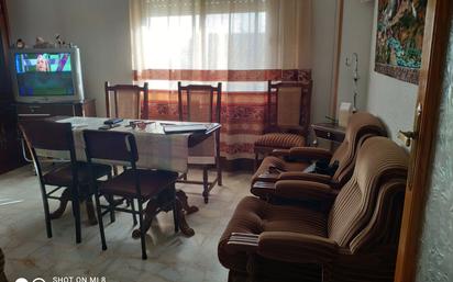 Living room of Flat for sale in Herencia  with Terrace