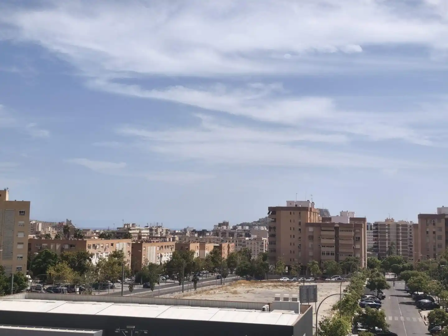 Vista exterior de Dúplex en venda en Alicante / Alacant amb Aire condicionat, Traster i Moblat