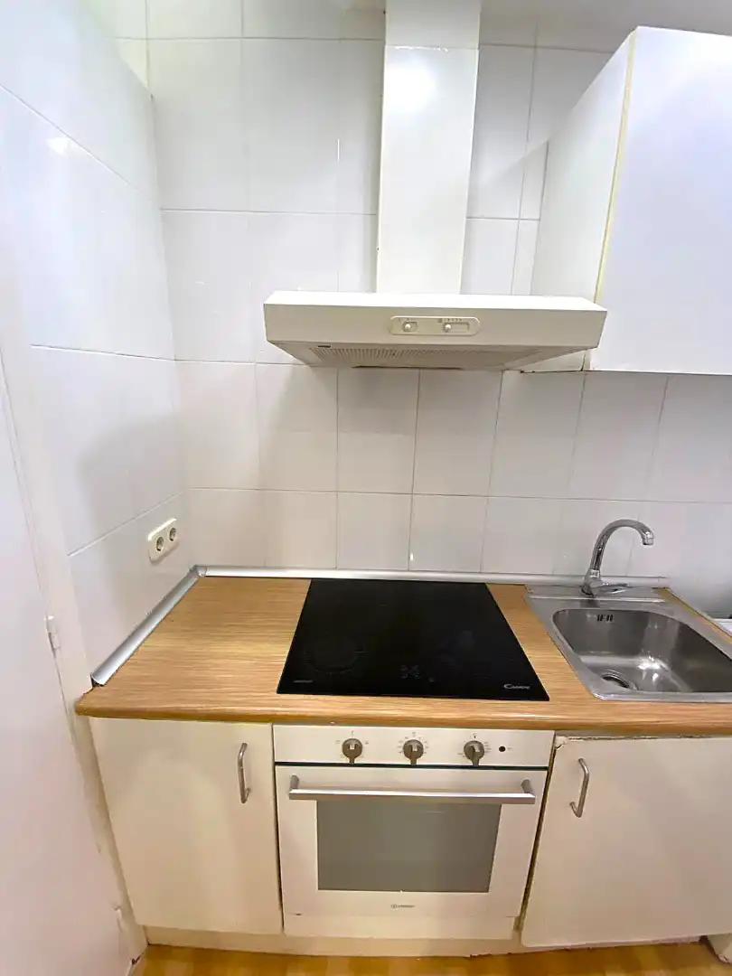 Wohnung zur Miete in Carrer de Berlín, Barri de les Corts