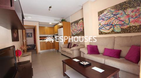 Foto 2 de Apartament en venda a Pueblo, Guardamar del Segura