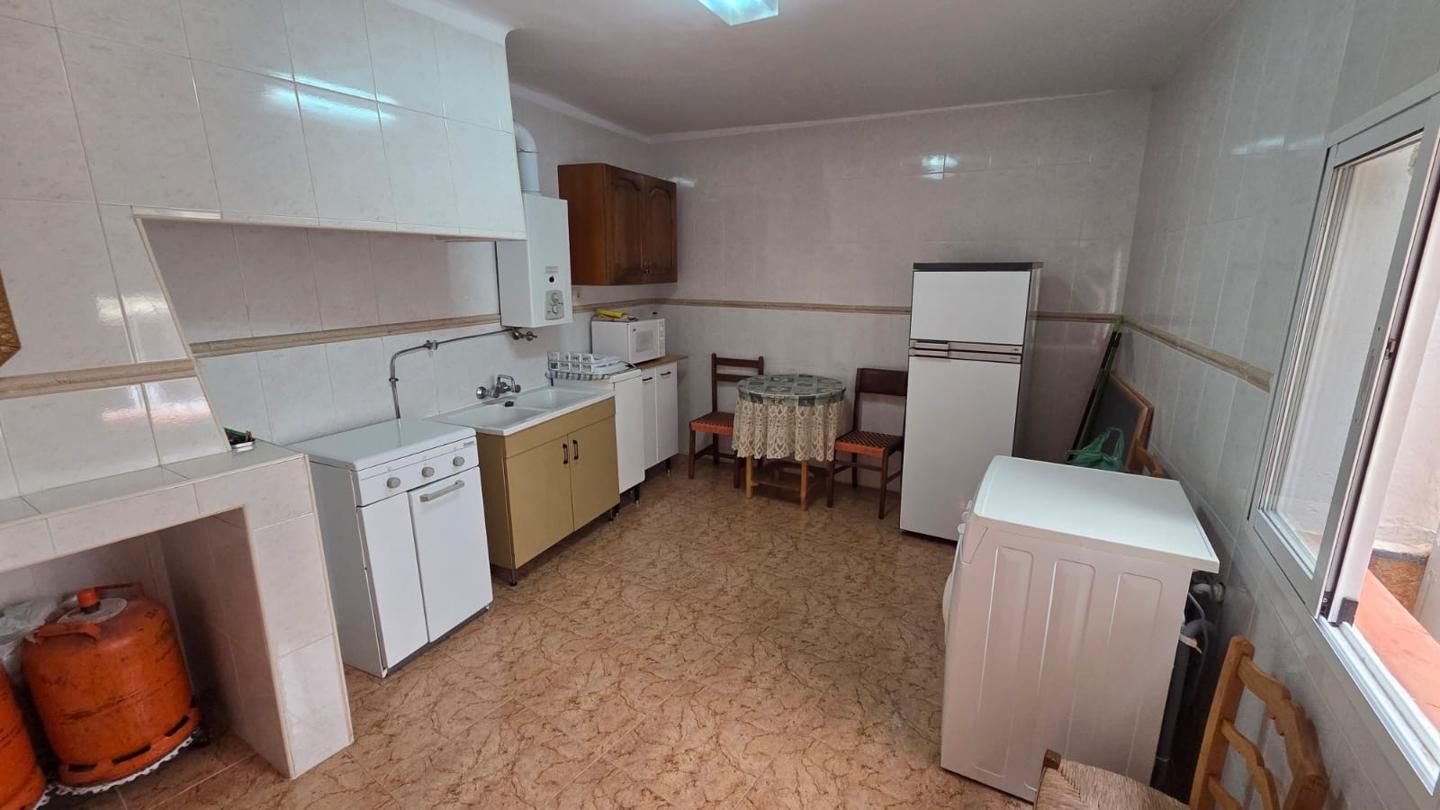 Kitchen of House or chalet for sale in Villamayor de Santiago  with Heating, Private garden and Furnished