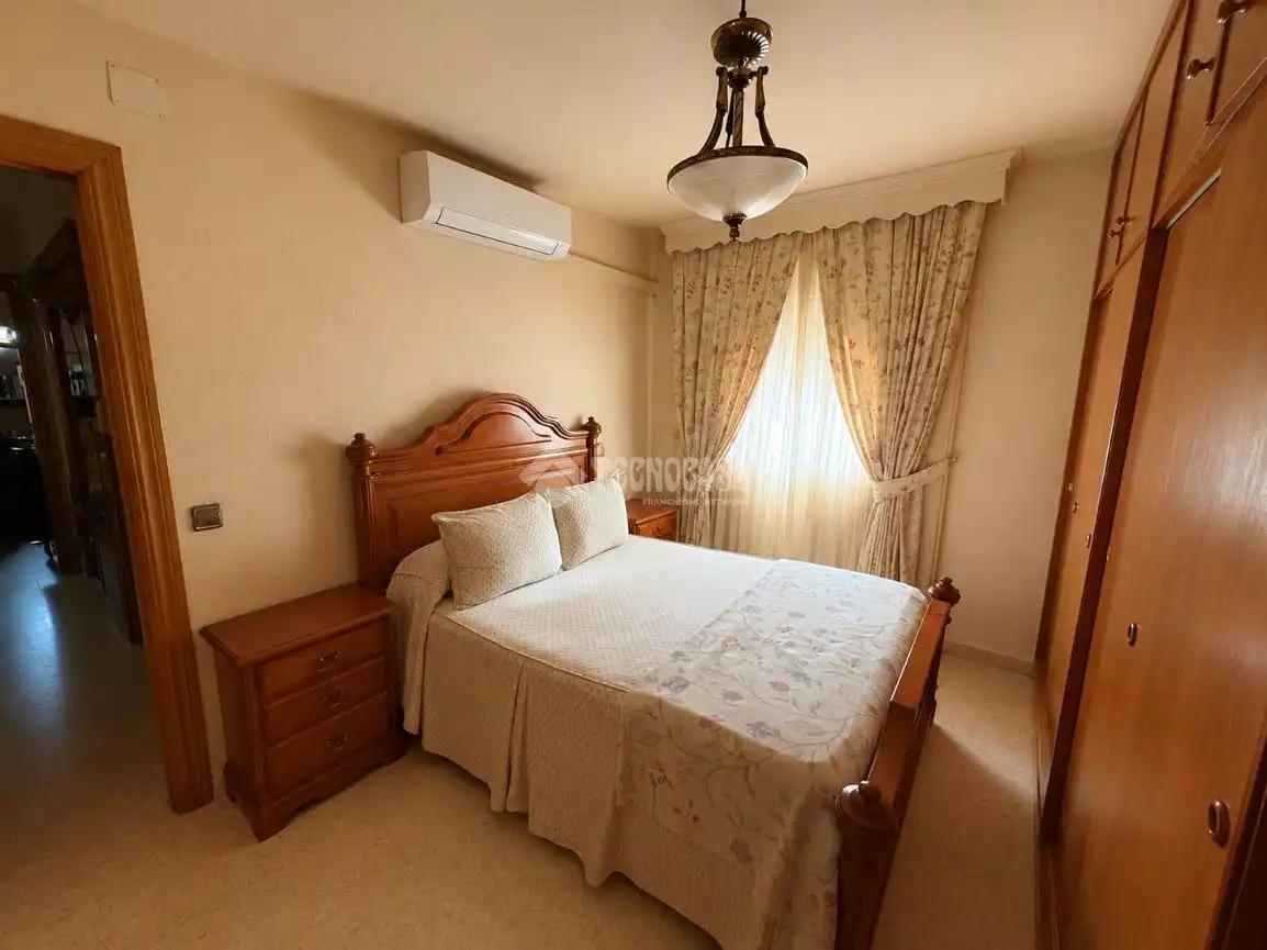 Bedroom of Flat for sale in Málaga  with Air Conditioner, Terrace and Storage room