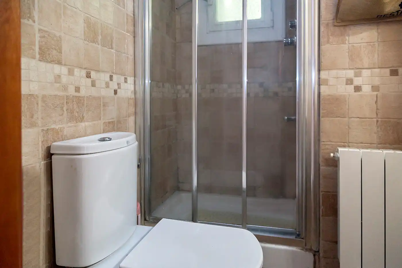 Baño de Piso en venta en Barcelona con Aire acondicionado, Calefacción y Terraza