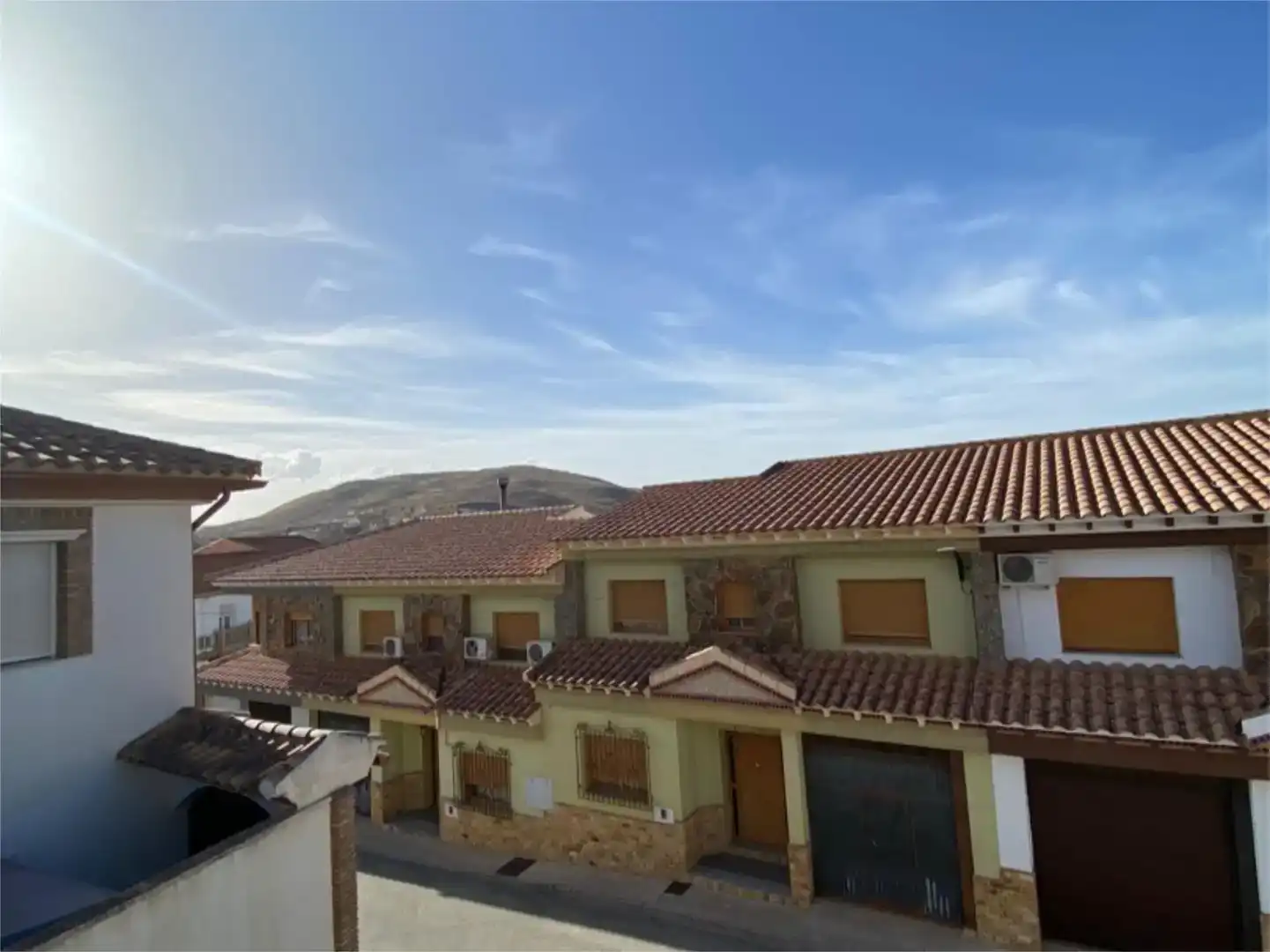 Vista exterior de Casa o chalet en venta en Zújar con Aire acondicionado y Balcón