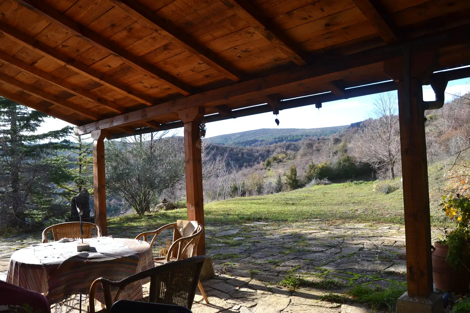 Terrasse von Haus oder Chalet zum Verkauf in Aisa mit Heizung und Privatgarten