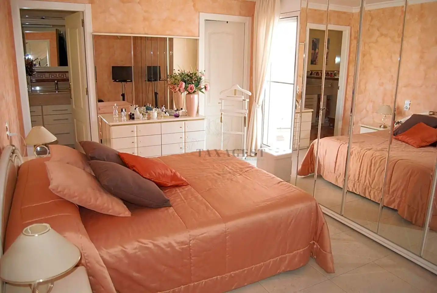 Habitación de Casa o chalet en venta en L'Aldea con Aire acondicionado, Jardín privado y Terraza