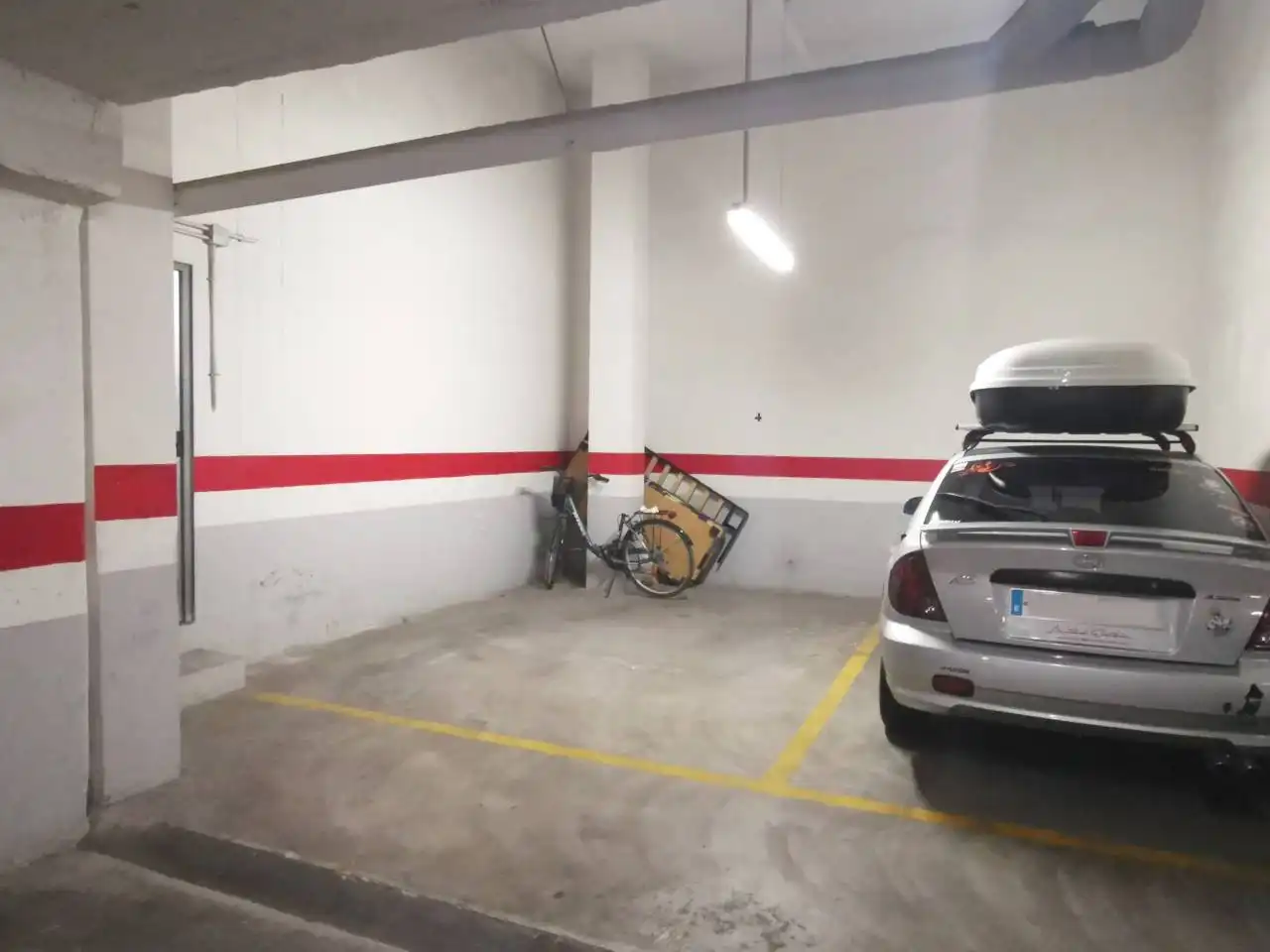 Parkplatz von Garage zur Miete in Valencia