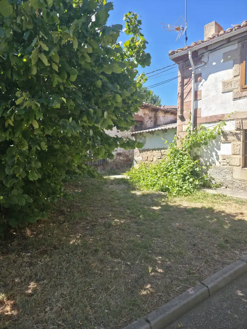 Casa o chalet en venta en Salinas de Pisuerga con Trastero