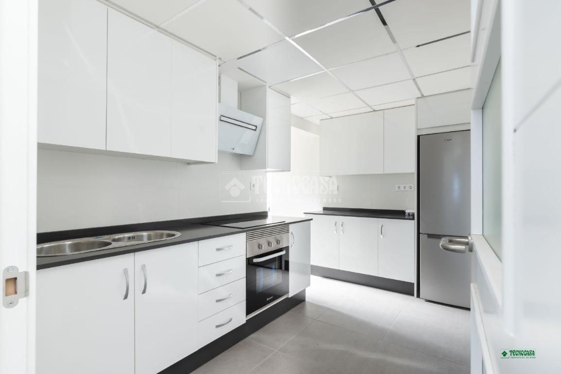 Kitchen of Flat for sale in Vera  with Balcony