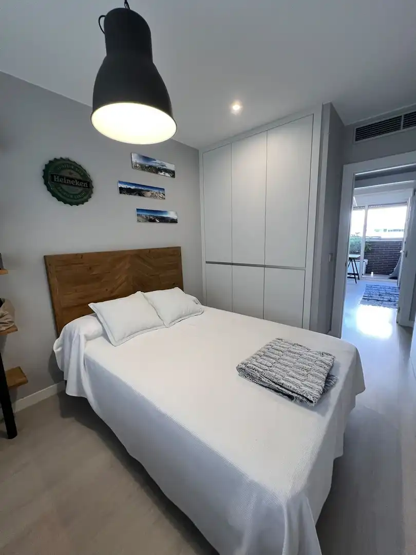 Schlafzimmer von Wohnung zum Verkauf in Torrero-La Paz