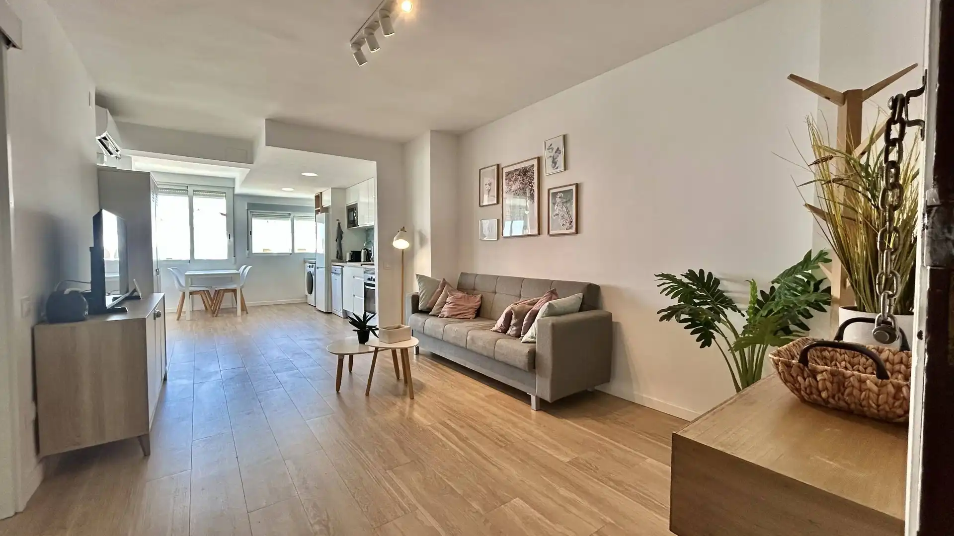 Apartamento de alquiler en El Puig de Santa Maria, Valencia