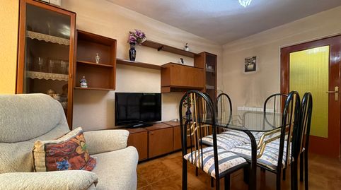 Photo 2 of Flat for sale in Plaza Campo de Criptana, 25, Almendrales, Madrid Capital