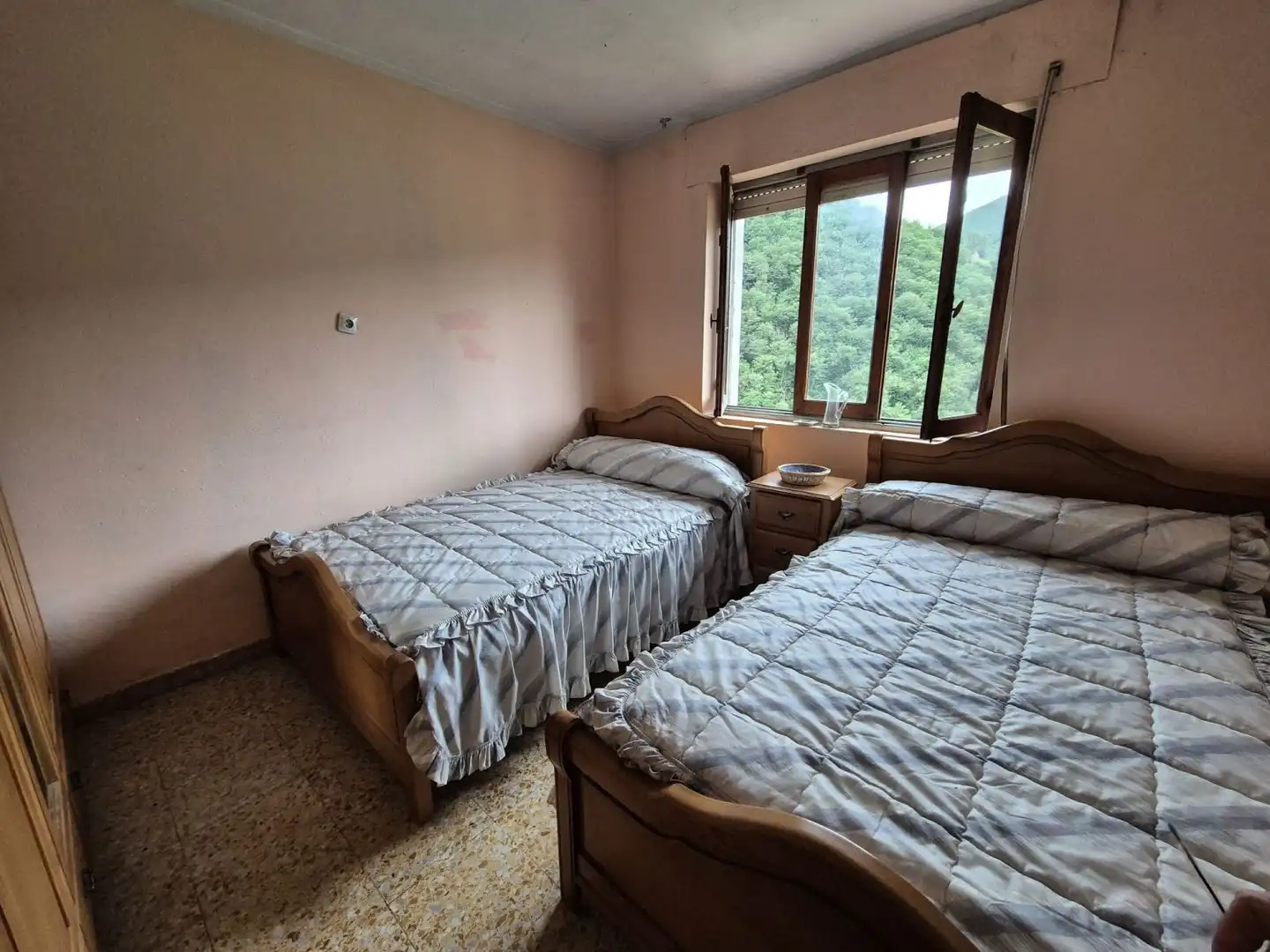 Casa con terraza en venta en Belmonte de Miranda, imagen 9