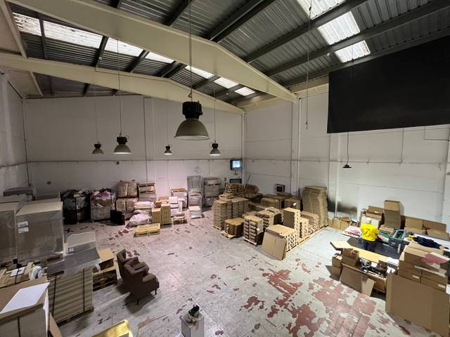 Nave industrial en Alquiler en Camí Sant Cristòfol, 2 en Can Rial