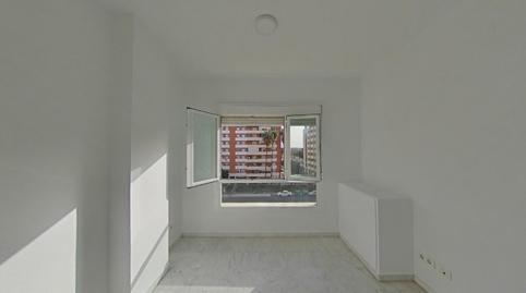 Foto 5 de Piso en venta en Av de la Aeronáutica, Urbadiez - Entrepuentes,  Sevilla Capital