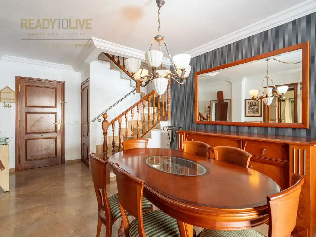 Comedor de Dúplex en venta en Alcúdia con Aire acondicionado, Terraza y Amueblado