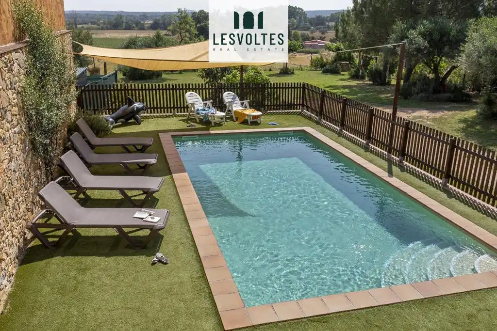 Swimming pool of Houses for rent in Forallac  with Heating, Private garden and Parquet flooring