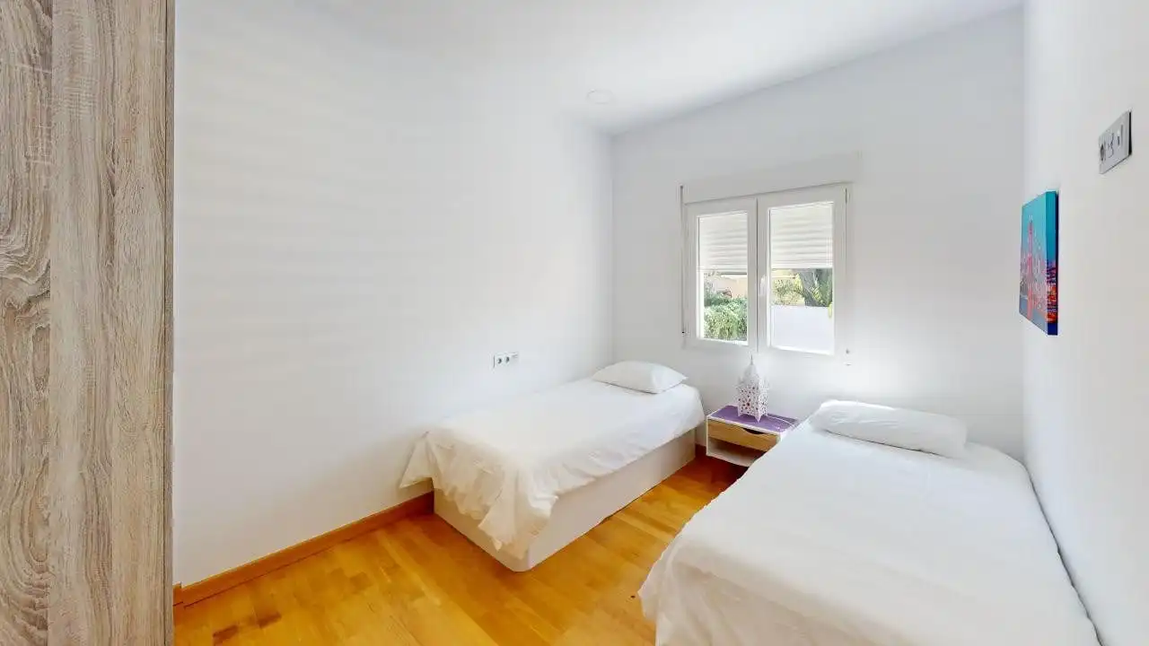Chalet con piscina en venta en Los Balcones - Los Altos, imagen 34
