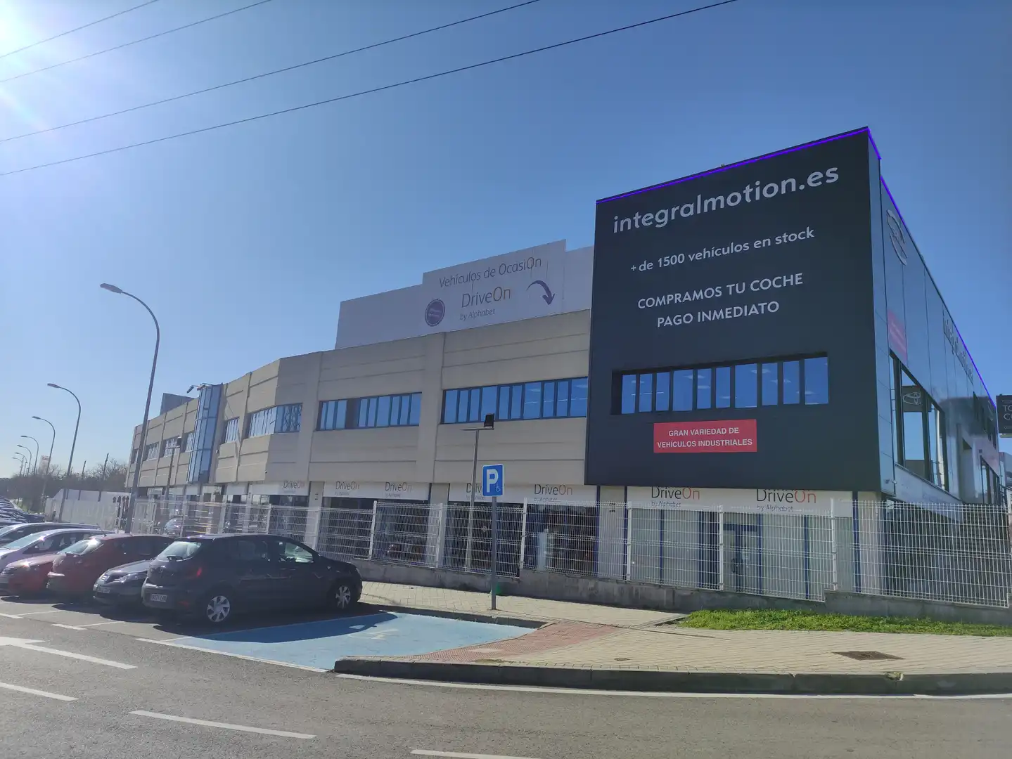 Vista exterior de Oficina de alquiler en Leganés con Aire acondicionado y Calefacción