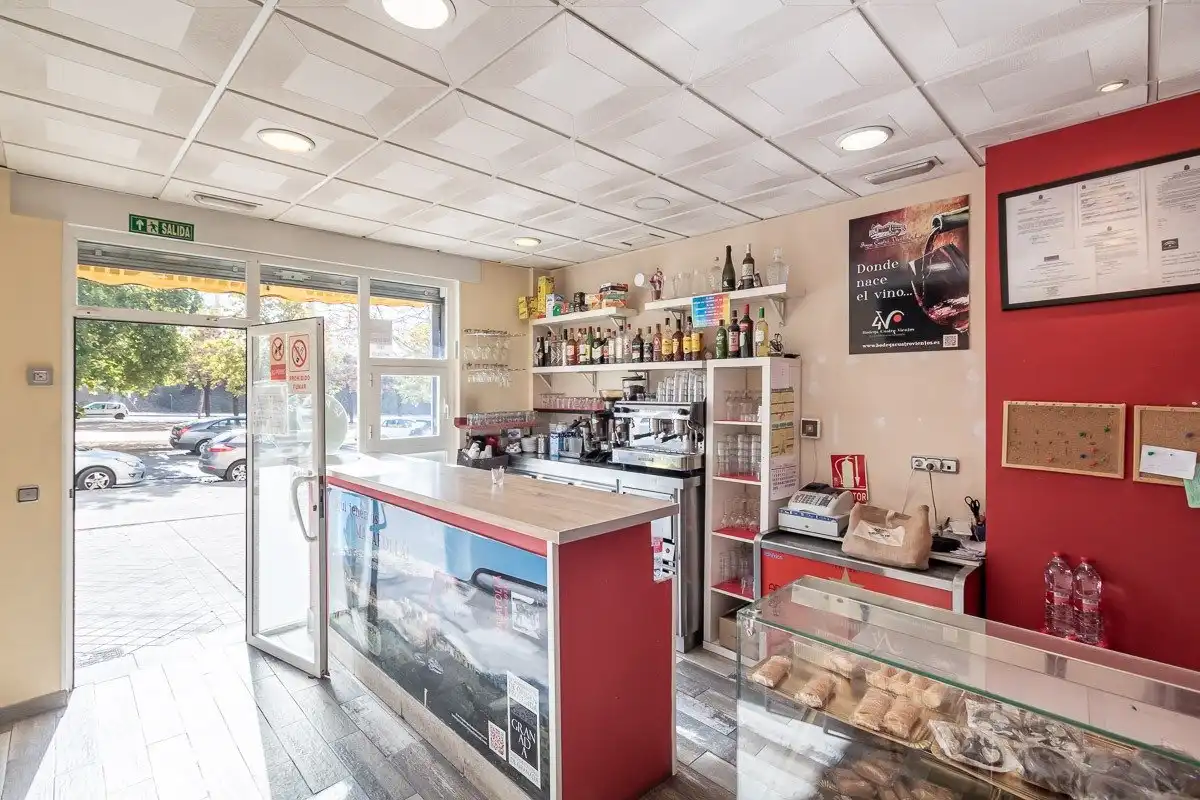 Commercial properties for sale in Granada  with Furnished
