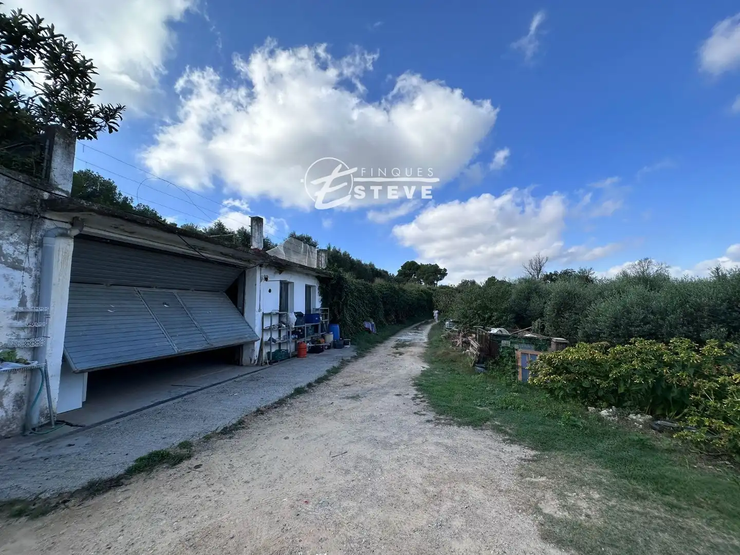 Vista exterior de Pis en venda en Castellet i la Gornal amb Terrassa, Traster i Piscina