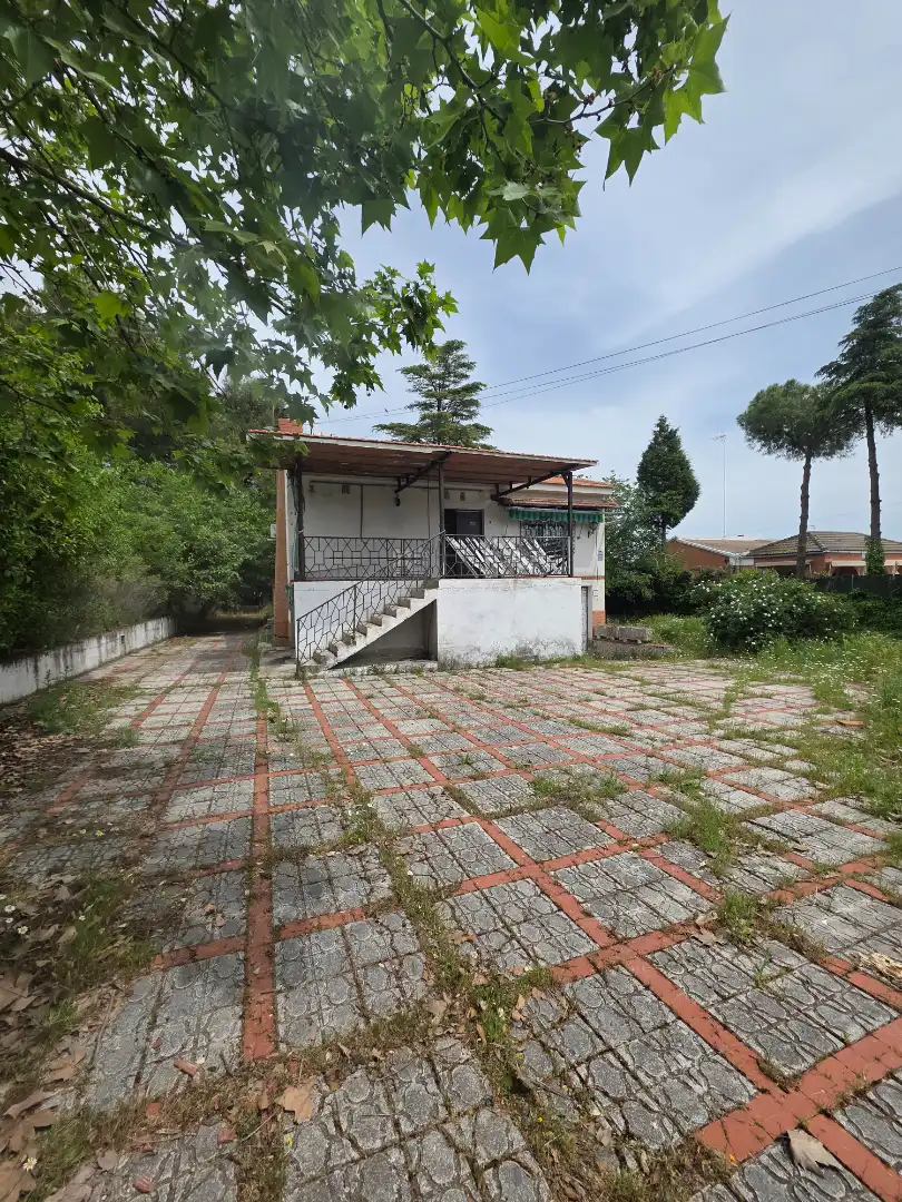 Vista exterior de Casa o chalet en venta en Yuncler con Calefacción, Jardín privado y Terraza