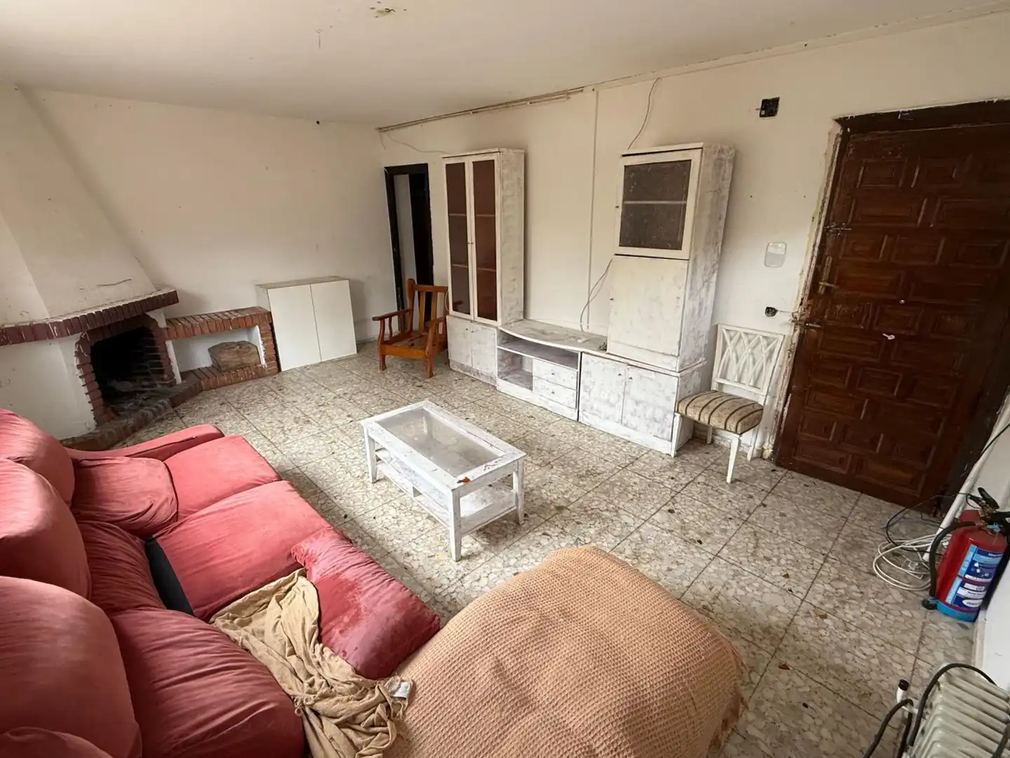 Sala d'estar de Casa o xalet en venda en Fuentenovilla amb Jardí privat i Terrassa