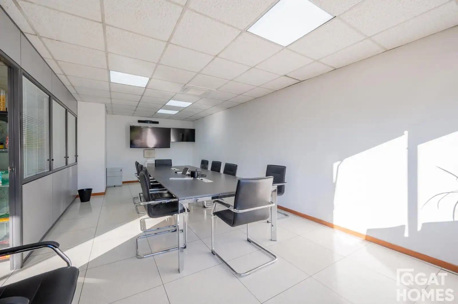 Houses for sale in Sant Cugat del Vallès  with Air Conditioner, Heating and Alarm