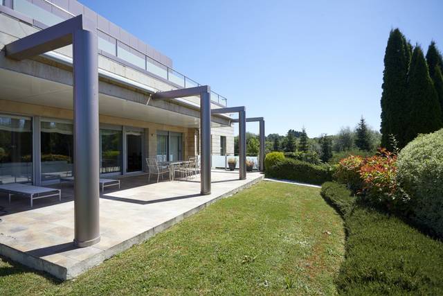 Casa-chalet en Venta en Zabalain en Legutio