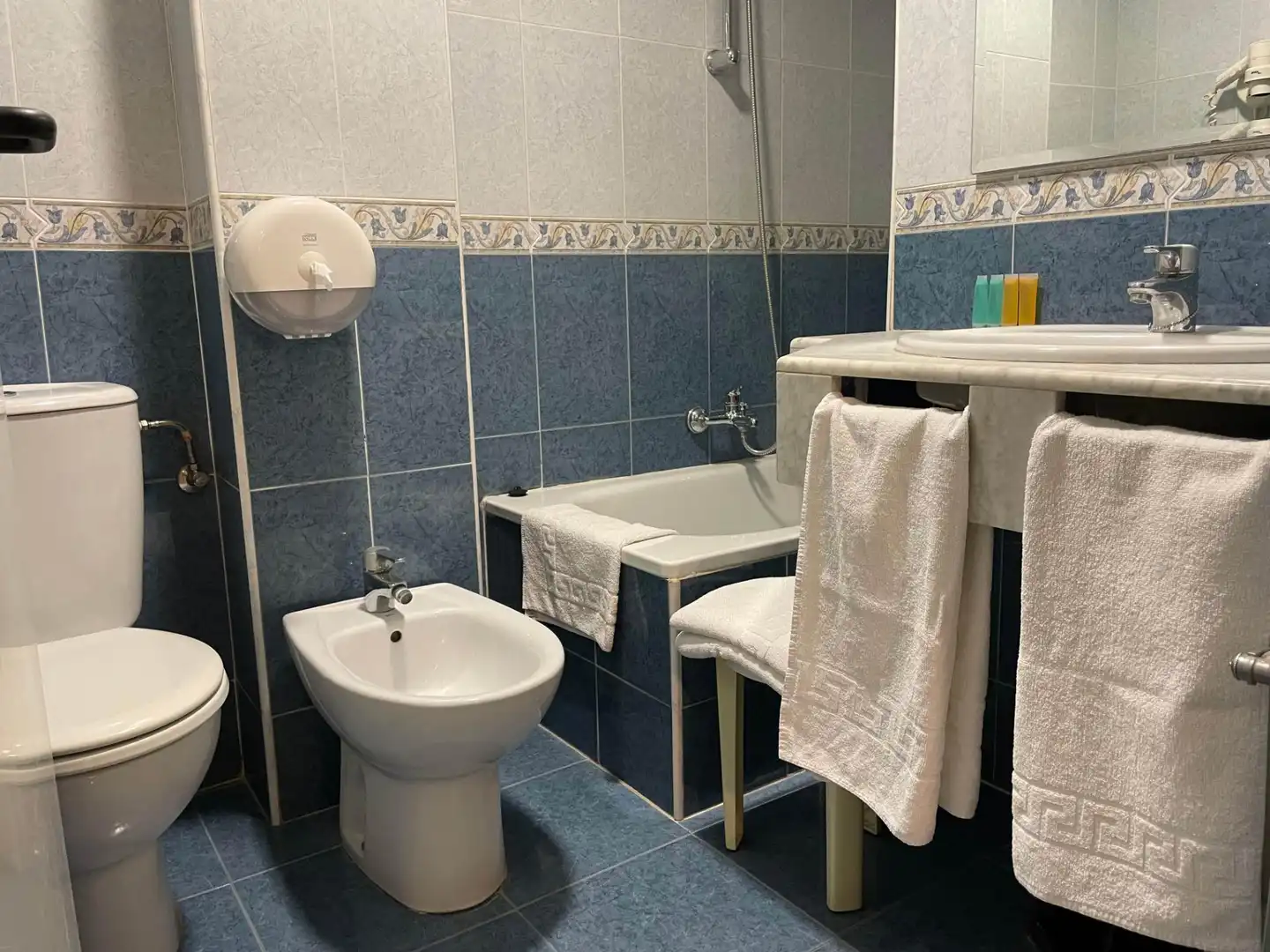 Inmuebles singulares con ascensor en venta en Lecrín, imagen 5