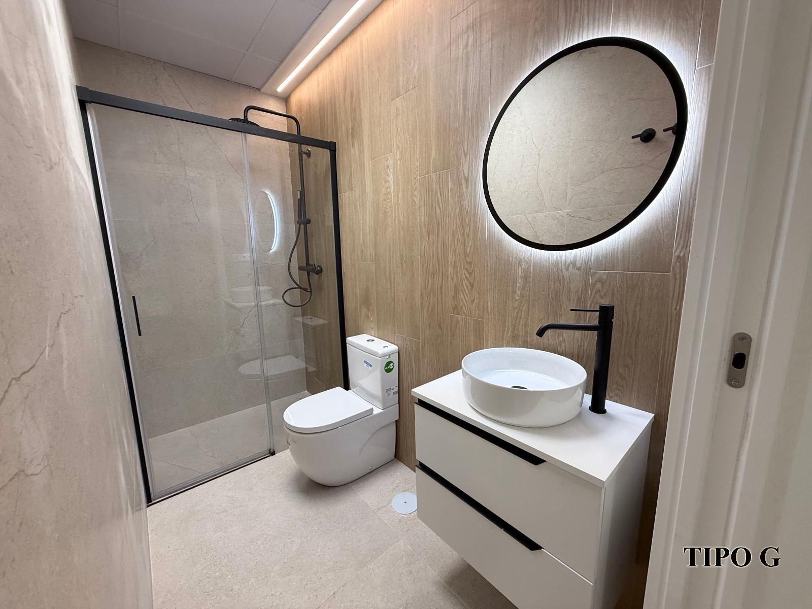 Bany de Apartament en venda en  Murcia Capital amb Aire condicionat, Jardí privat i Moblat