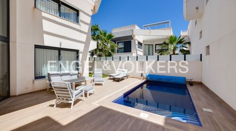Foto 3 de Casa o chalet en venta en La Veleta, Torrevieja