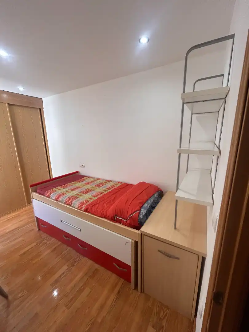 Bedroom of Flat for rent in Puertollano  with Air Conditioner, Heating and Furnished