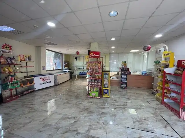 Gewerbefläche zum Verkauf in Calle Virgen de los Remedios 31, imagen 8