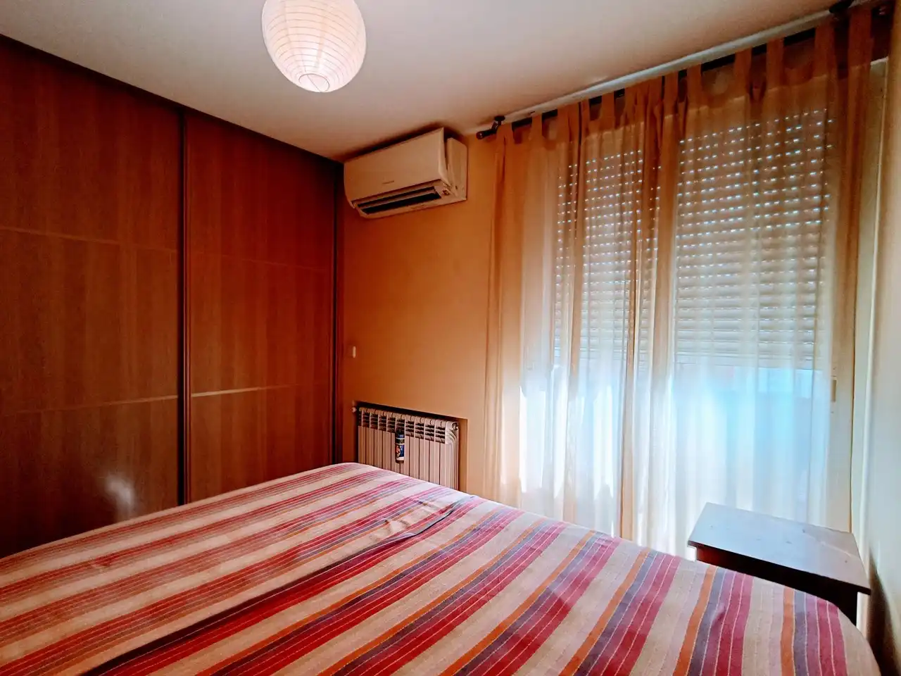 Habitación de Piso de alquiler en Madrid con Aire acondicionado, Calefacción y Amueblado