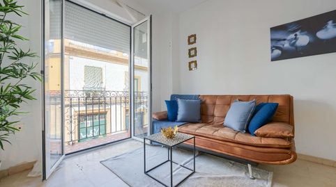 Foto 2 de Piso en venta en Calle Calle Condes de Bustillo, 11, Triana Este, Sevilla Capital