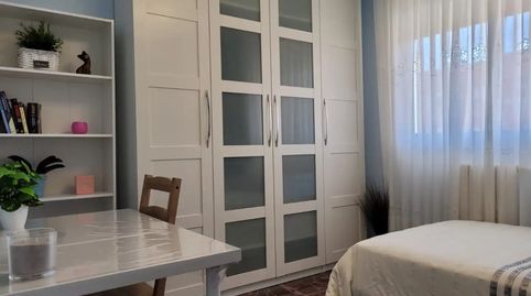 Foto 2 de Habitació a Avenida del Puente del Pilar, 658, Barrio Jesús, Zaragoza Capital