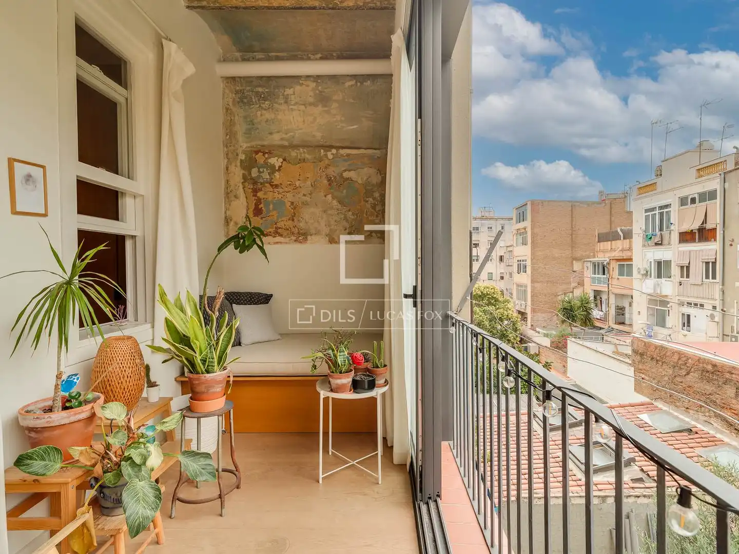 Terrasse von Wohnung zum Verkauf in Barcelona mit Klimaanlage, Heizung und Parkett
