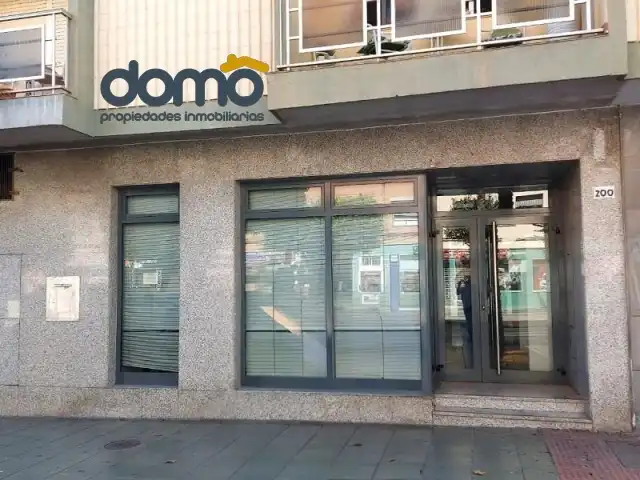 Local comercial en venda a Bulevar de el Ejido