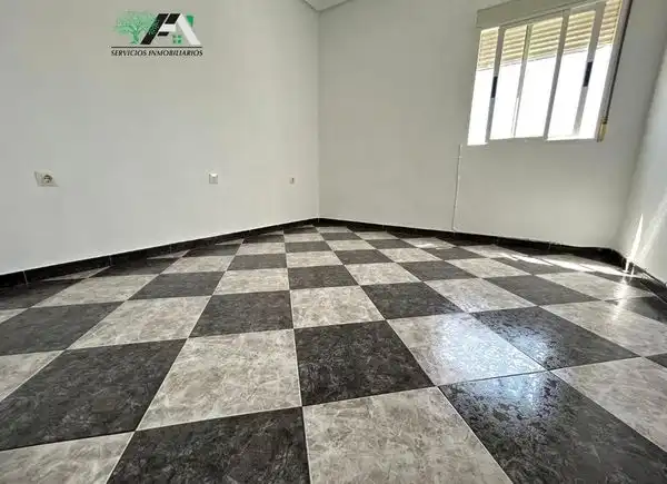 Piso en venta en Begíjar con Balcón