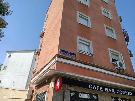 Piso en Venta en C/ Carlos Martín Álvarez en Palomeras Bajas