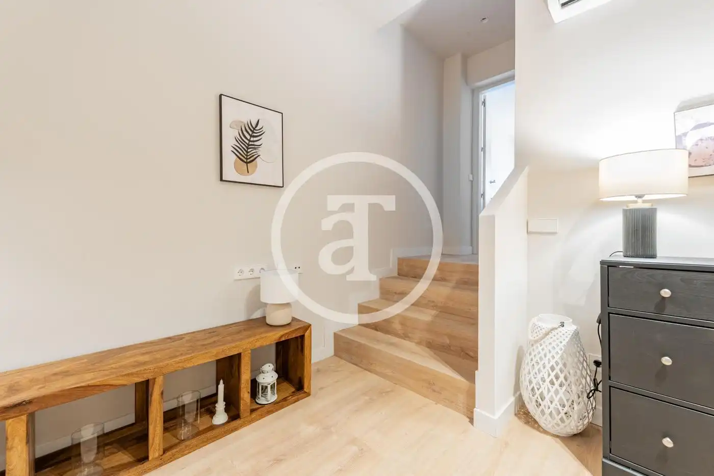 Flat for rent in Madrid  with Air Conditioner, Heating and Furnished