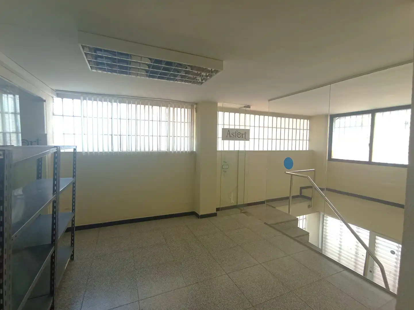 Business premises for sale in Carrer de la Costa Brava 3, imagen 13