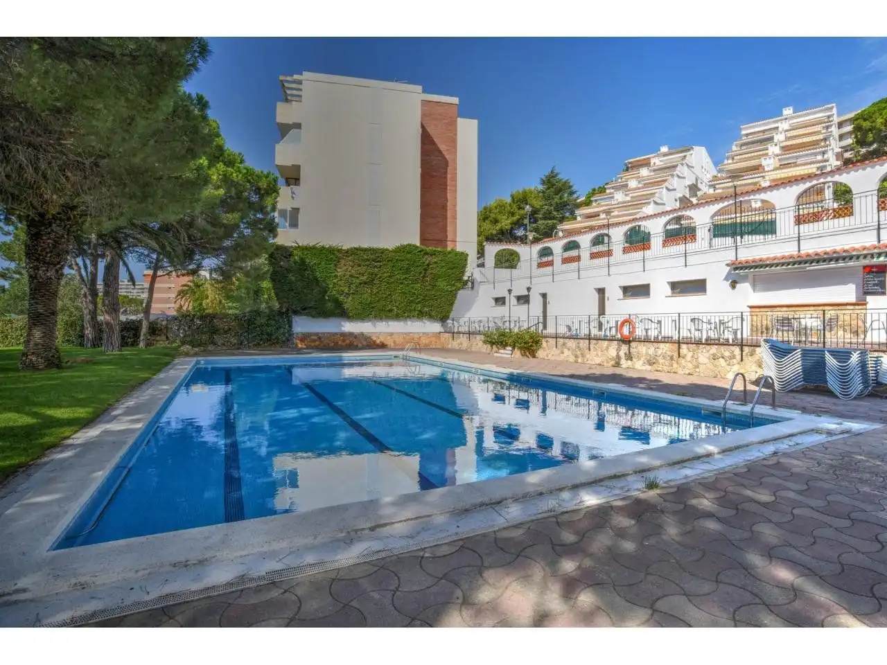 Piso con piscina en venta en enric bosch i viola 40  És:1 Pl:01 Pt:02