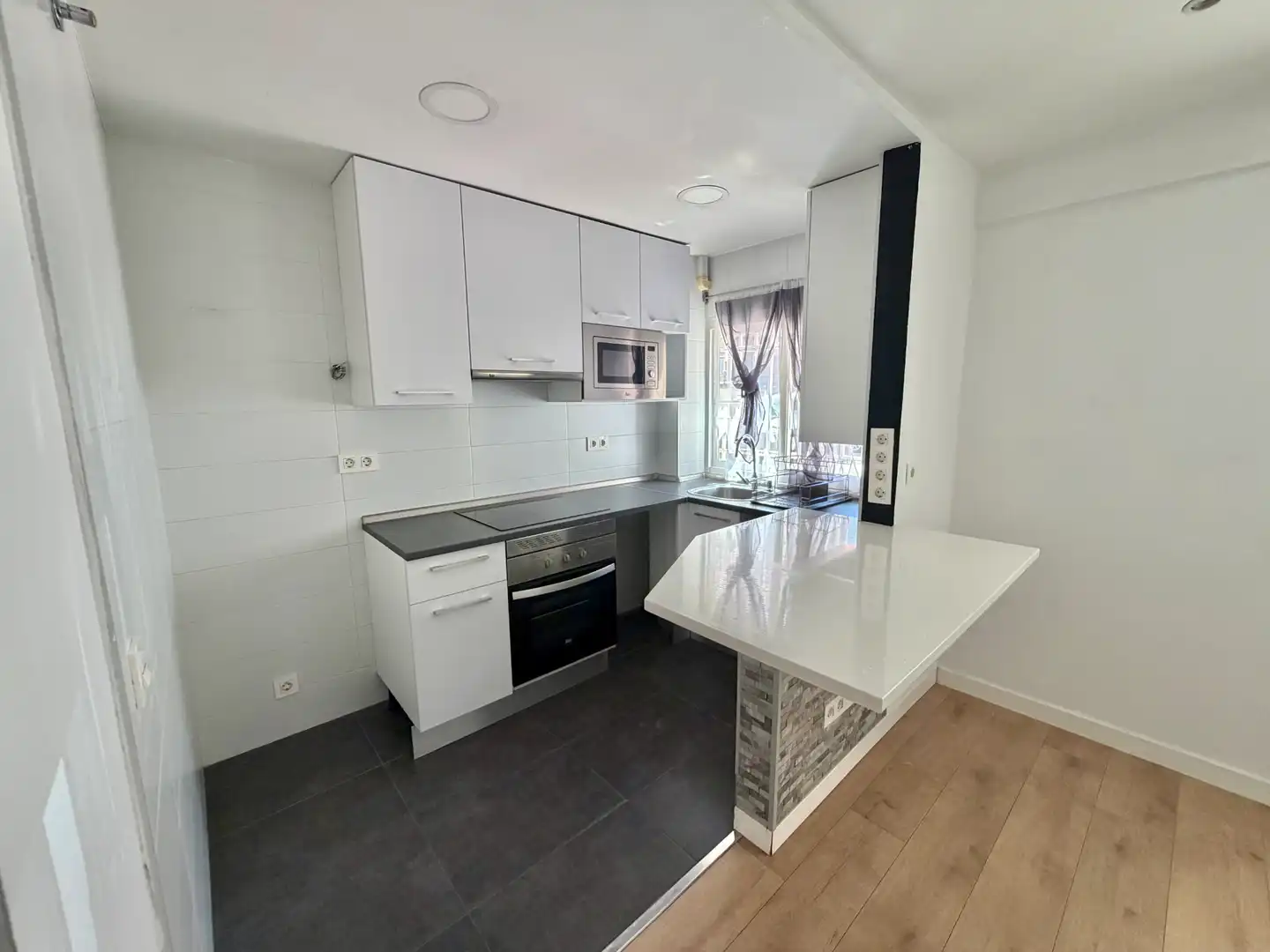 Piso con ascensor en venta en Calle de Salas Barbadillo, imagen 27