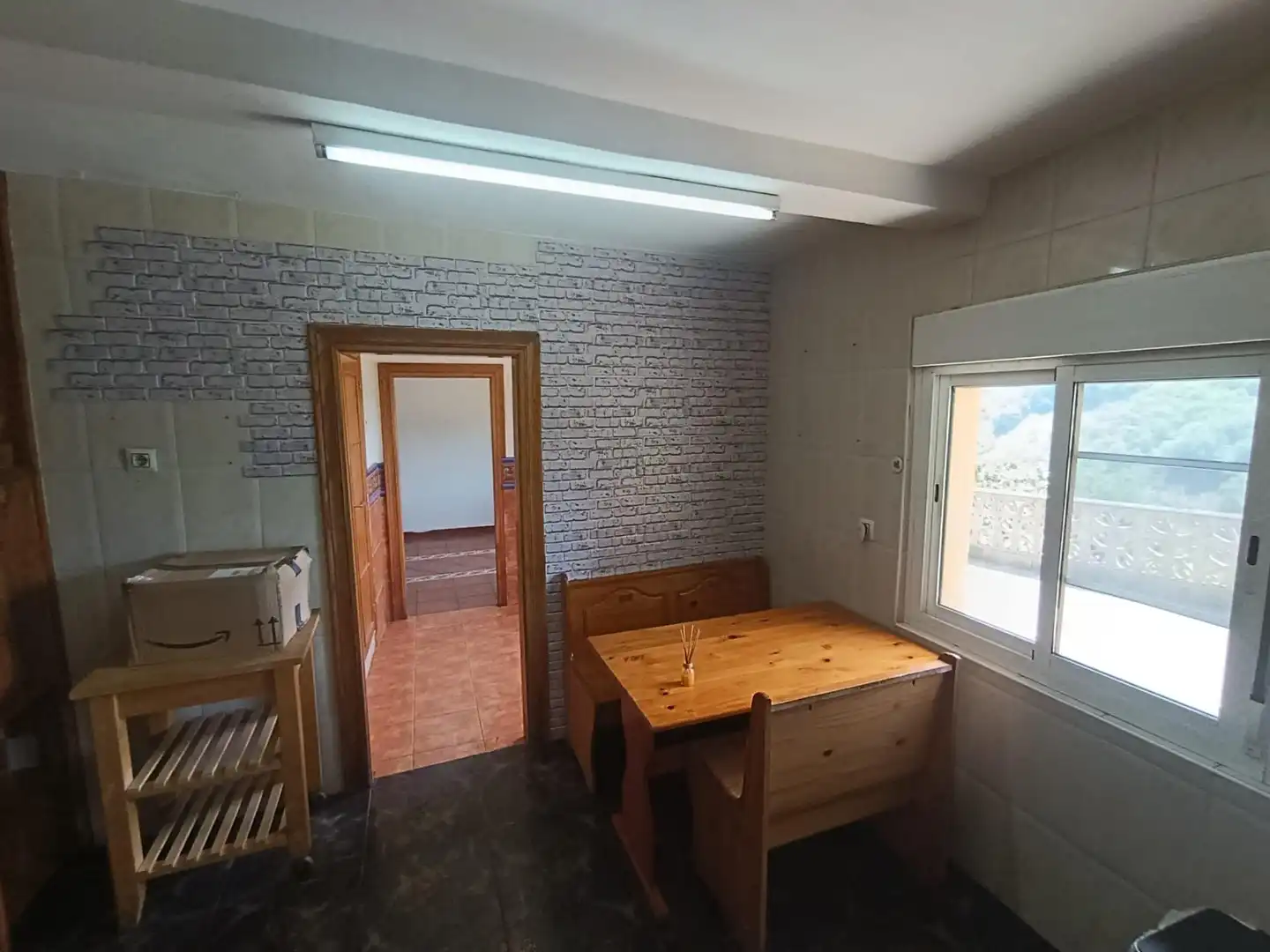 Küche von Country house zum Verkauf in San Martín del Rey Aurelio mit Balkon